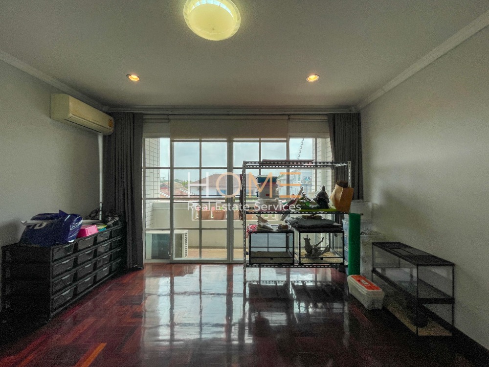 ทาวน์โฮม ธารารมณ์ รามคำแหง 9 / 3 ห้องนอน (ขาย), Tararom Ramkhamhaeng 9 / Townhome 3 Bedrooms (FOR SALE) PALM784