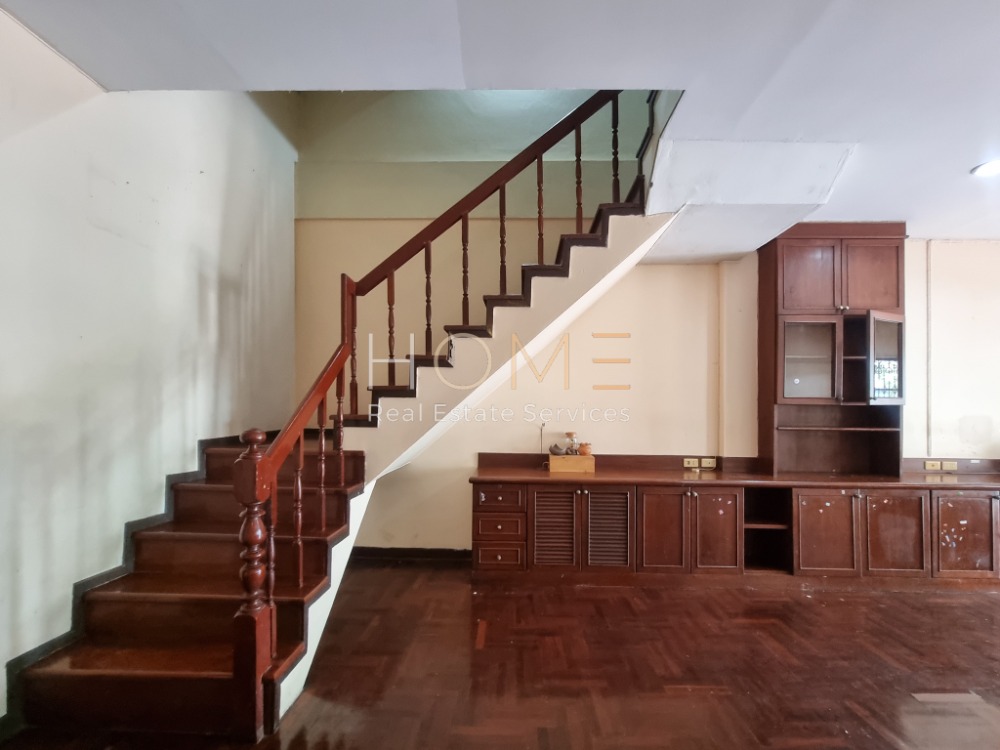 ทาวน์เฮ้าส์ ซอยรามคำแหง 68 / 4 ห้องนอน (ขาย), Townhouse Soi Ramkhamhaeng 68 / Townhouse 4 Bedrooms (FOR SALE) JANG138