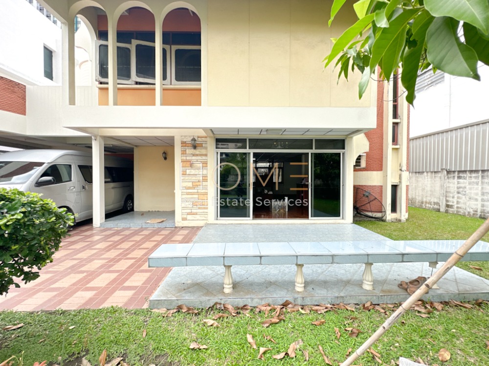 บ้านเดี่ยว ซอยรามคำแหง 38 / 4 ห้องนอน (ขาย), Detached House Soi Ramkhamhaeng 38 / 4 Bedrooms (FOR SALE) HL1626