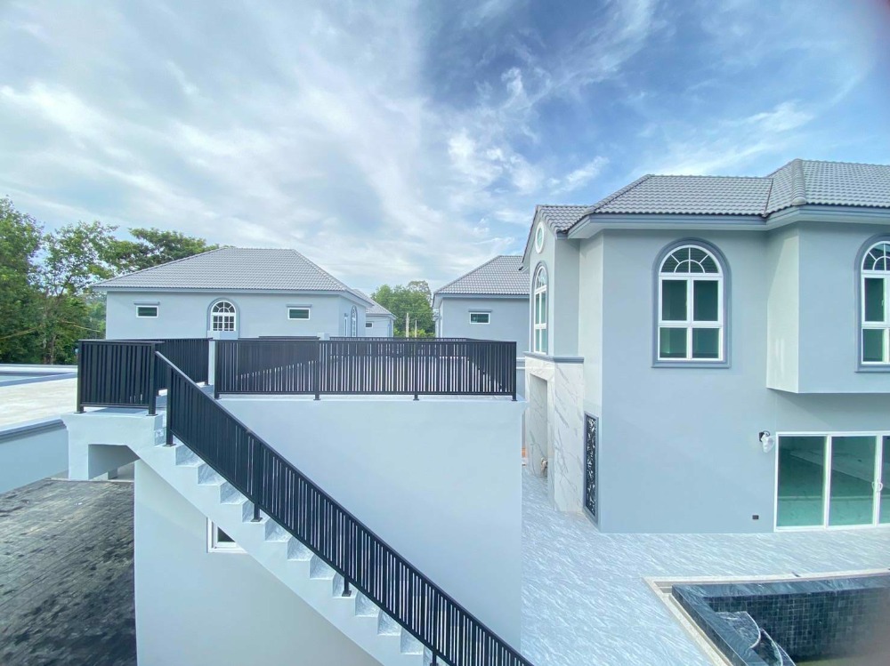 บ้านเดี่ยว แฮปปี้เนส โฮม ศรีราชา / 5 ห้องนอน (ขาย), Happiness Home Sriracha / Detached House 5 Bedrooms (FOR SALE) NEWC041