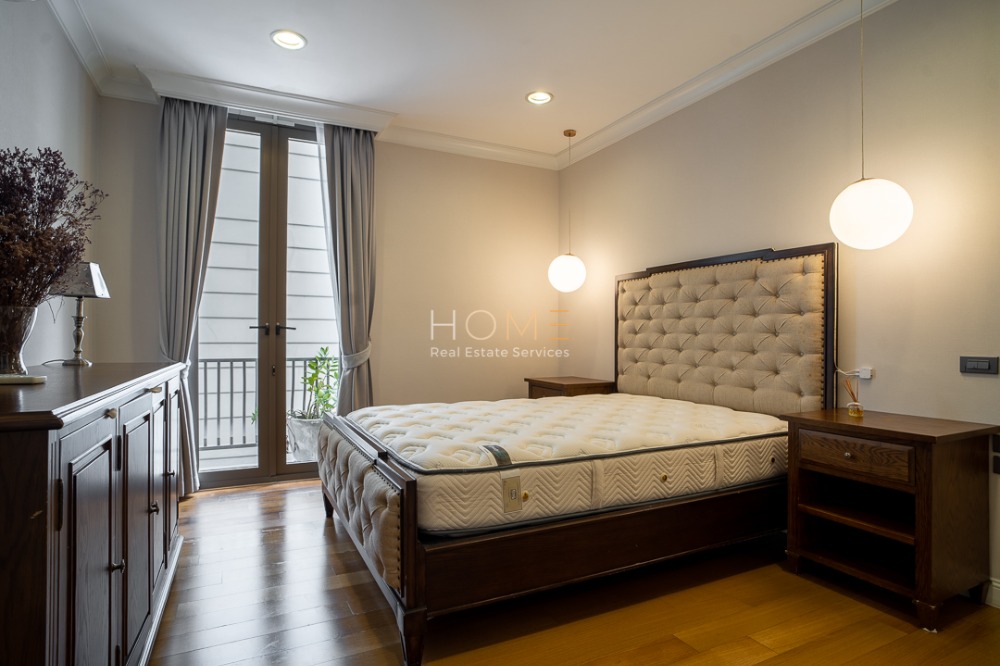 ทาวน์โฮม 749 เรสซิเดนซ์ / 4 ห้องนอน (ขาย), 749 Residence / Townhome 4 Bedrooms (FOR SALE) TP377