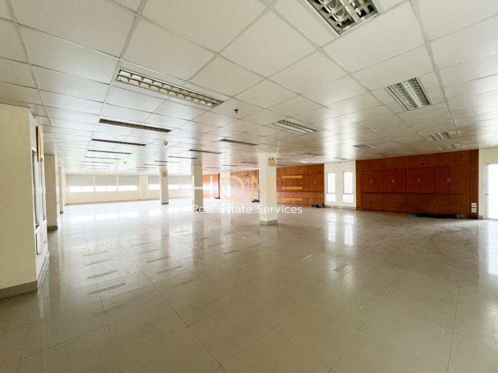 อาคารสำนักงาน ซอยปุณณวิถี 34 / 4 ชั้น (ขาย), Office Building Soi Punnawithi 34 / 4 Storey (FOR SALE) PUY328