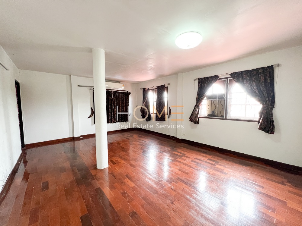 บ้านเดี่ยว รังสิยา สุขุมวิท 101/1 / 5 ห้องนอน (ขาย), Rangsiya Sukhumvit 101/1 / Detached House 5 Bedrooms (FOR SALE) PUY354