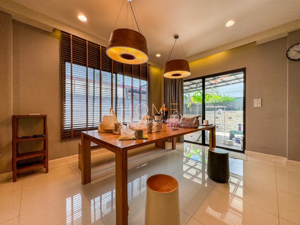 บ้านเดี่ยว มัณฑนา อ่อนนุช - วงแหวน 3 / 4 ห้องนอน (ขาย), Manthana Onnut - Wongwan 3 / Detached House 4 Bedrooms (FOR SALE) COF527