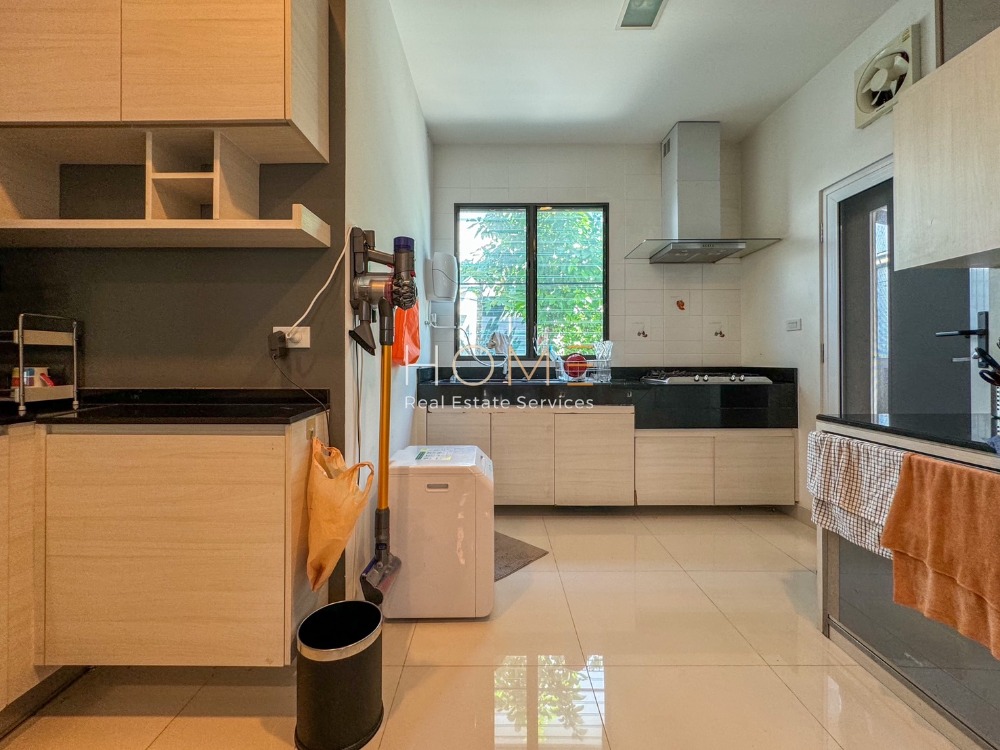 บ้านเดี่ยว มัณฑนา อ่อนนุช - วงแหวน 3 / 4 ห้องนอน (ขาย), Manthana Onnut - Wongwan 3 / Detached House 4 Bedrooms (FOR SALE) COF527