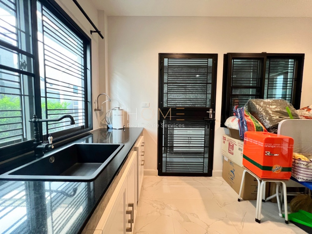 สภาพดี พร้อมอยู่ ✨ บ้านเดี่ยว เวนิว โฟลว์ พระราม 5 / 4 ห้องนอน (ขาย), Venue Flow Rama 5 / Detached House 4 Bedrooms (FOR SALE) STONE457