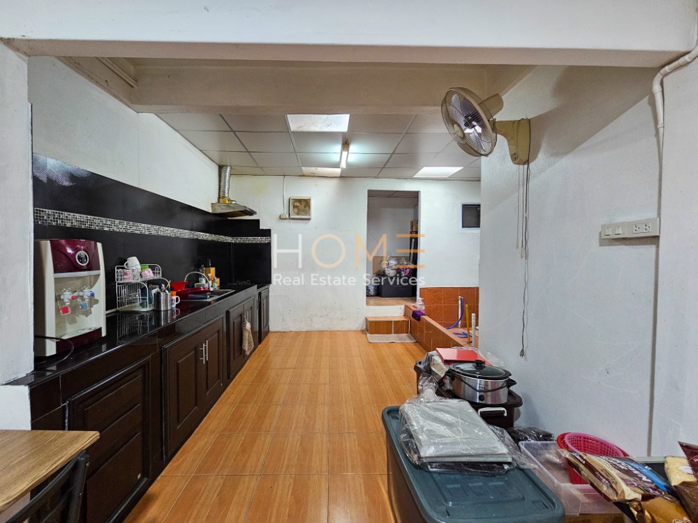 ทาวน์เฮ้าส์ พหลโยธิน 69/1 แยก 1 / 3 ห้องนอน (ขาย), Townhouse Phahonyothin 69 /1 แยก 1 / 3 Bedrooms (FOR SALE) TAN636