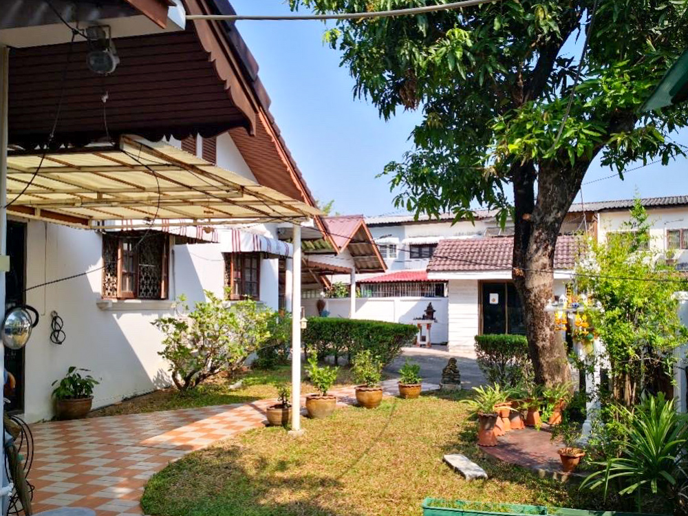 บ้านเดี่ยว หมู่บ้านเสริมมิตร ซอยนวมินทร์ 68 / 6 ห้องนอน (ขาย), Soem Mit Village Soi Nawamin 68 / Detached House 6 Bedrooms (FOR SALE) KARN023