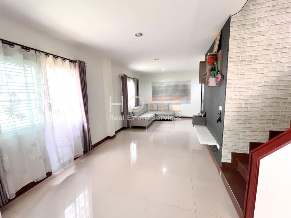 ทาวน์เฮ้าส์ บ้านใจสุข ศรีราชา / 3 ห้องนอน (ขาย), Baan Jaisuk Sriracha / Townhouse 3 Bedrooms (FOR SALE) NEWC069