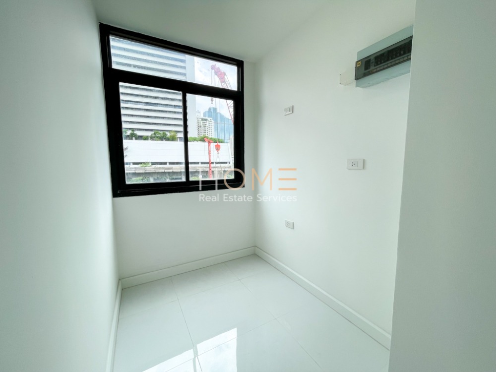 Green Point Silom / 2 Bedrooms (SALE), กรีนพอยท์ สีลม / 2 ห้องนอน (ขาย) DO415