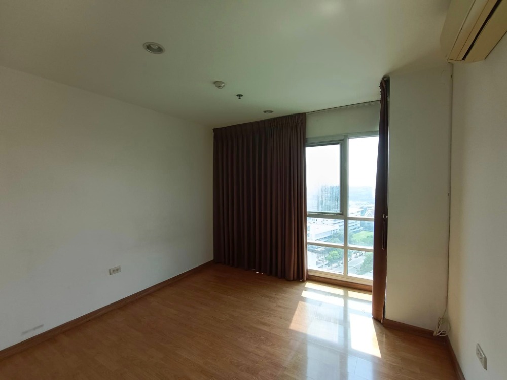 U Delight @ Jatujak Station / 2 Bedrooms (SALE), ยู ดีไลท์ แอท จตุจักร สเตชั่น / 2 ห้องนอน (ขาย) PLOYW486