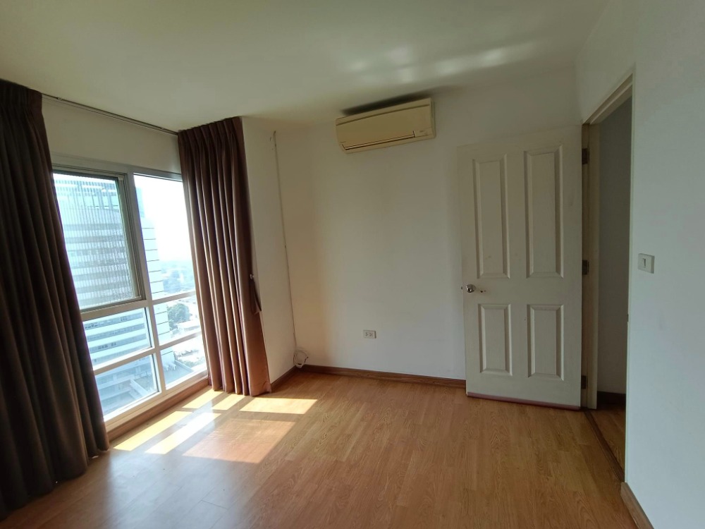 U Delight @ Jatujak Station / 2 Bedrooms (SALE), ยู ดีไลท์ แอท จตุจักร สเตชั่น / 2 ห้องนอน (ขาย) PLOYW486