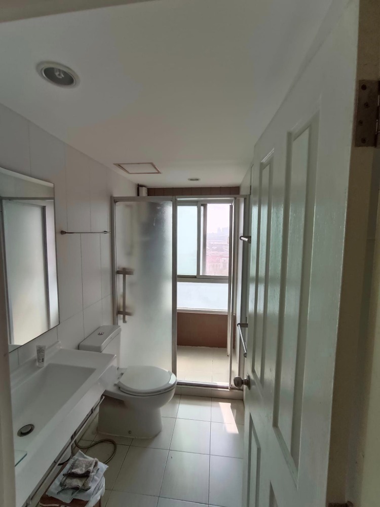 U Delight @ Jatujak Station / 2 Bedrooms (SALE), ยู ดีไลท์ แอท จตุจักร สเตชั่น / 2 ห้องนอน (ขาย) PLOYW486