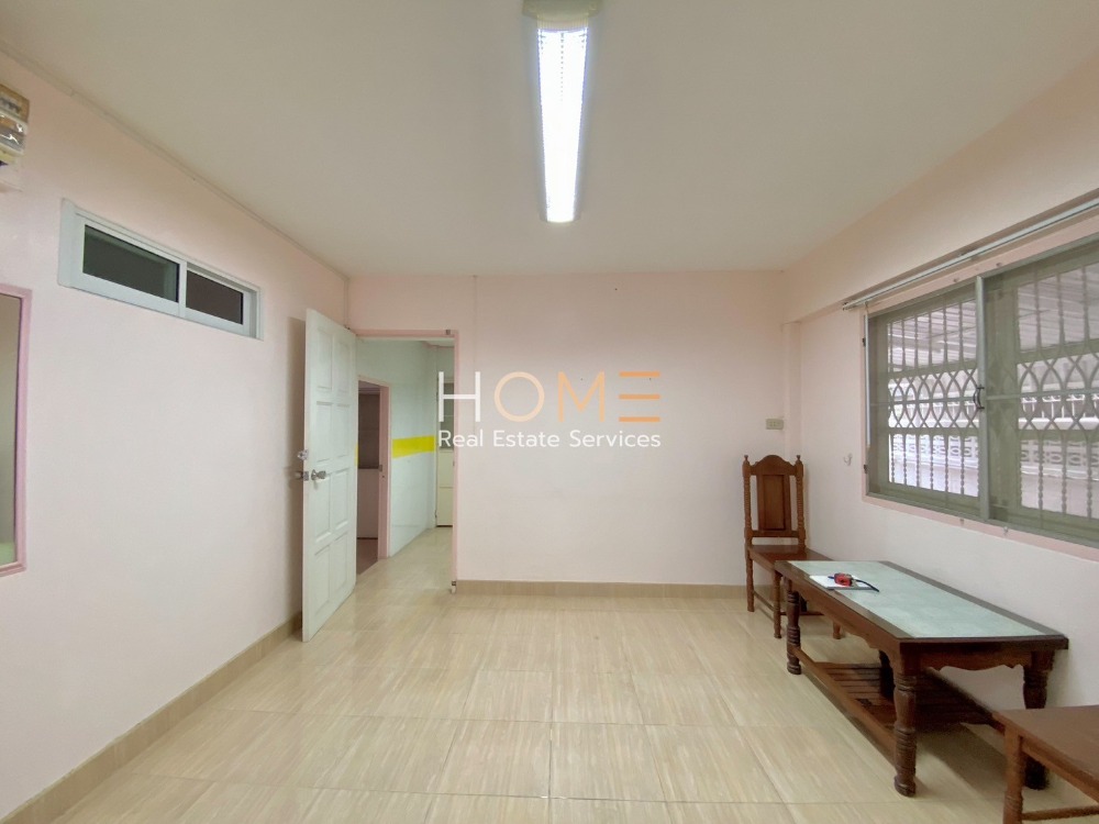 บ้านเดี่ยว จรัญฯ 75 / 3 ห้องนอน (ขาย), House Charan 75 / 3 Bedrooms (SALE) Q085