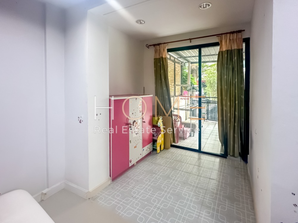 ทาวน์เฮ้าส์ อารียา โมวา เกษตร - นวมินทร์ / 3 ห้องนอน (ขาย), Areeya Mova Kaset - Nawamintr / Townhouse 3 Bedrooms (FOR SALE) KARN009