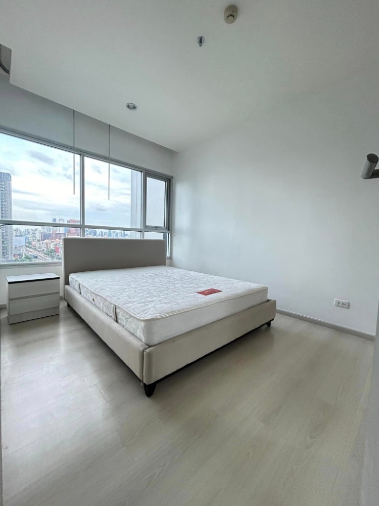 Life Ratchadapisek / 2 Bedrooms (SALE), ไลฟ์ รัชดาภิเษก / 2 ห้องนอน (ขาย) LIL017