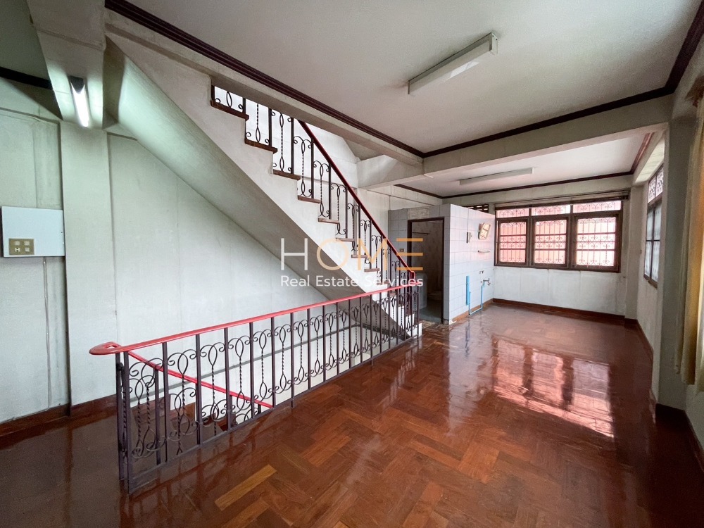 อาคารพาณิชย์ ซอยเพชรเกษม 38 / 3 ห้องนอน (ขาย), Commercial building Soi Phetkasem 38 / 3 Bedrooms (SALE) MHOW237