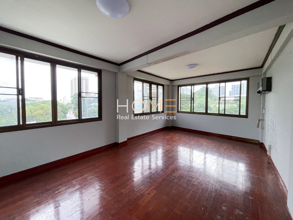 อาคารพาณิชย์ ซอยเพชรเกษม 38 / 3 ห้องนอน (ขาย), Commercial building Soi Phetkasem 38 / 3 Bedrooms (SALE) MHOW237