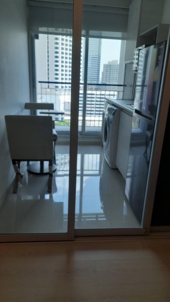 Life Ratchadapisek / 1 Bedroom (SALE WITH TENANT), ไลฟ์ รัชดาภิเษก / 1 ห้องนอน (ขายพร้อมผู้เช่า) LIL025