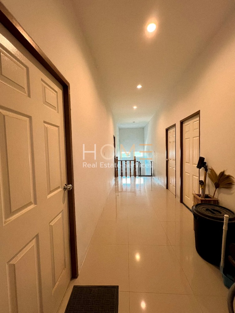 บ้านเดี่ยว ซอยศรีราชา - หนองค้อ 3 / 6 ห้องนอน (ขาย), Detached House Soi Sriracha - Nong Kho 3 / Detached House 6 Bedrooms (FOR SALE) NEWC124