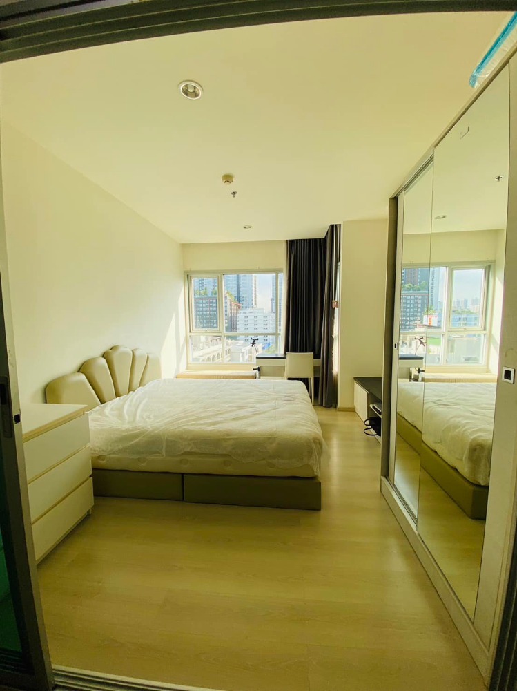 Life Ratchadapisek / 1 Bedroom (SALE WITH TENANT), ไลฟ์ รัชดาภิเษก / 1 ห้องนอน (ขายพร้อมผู้เช่า) LIL035