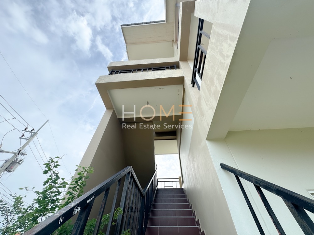 อพาร์ทเม้นท์ ซอยเดอะบลิส 2 / 3 ชั้น (ขาย), Apartment Soi The​ Bliss​ ​2 / 3 Storey (FOR SALE) NEWC137