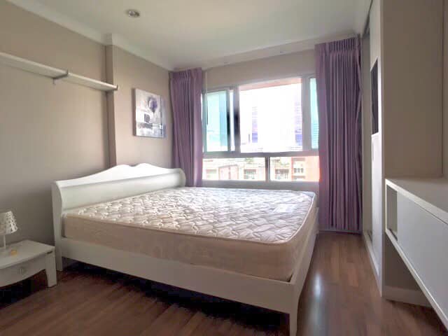 Lumpini Place Rama 9 - Ratchada / 1 Bedroom (SALE WITH TENANT), ลุมพินี เพลส พระราม 9 - รัชดา / 1 ห้องนอน (ขายพร้อมผู้เช่า) LIL096