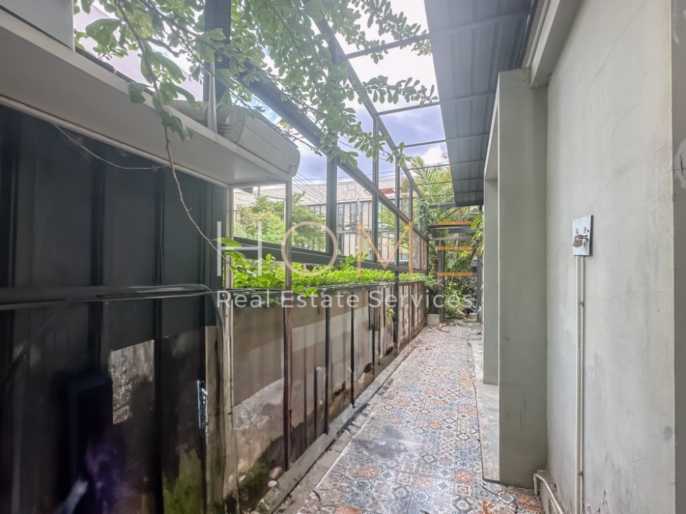 ทาวน์เอ้าส์ อารียา ทูบี ลาดปลาเค้า / 3 ห้องนอน (ขาย), Areeya Tobe Ladplakao / Townhouse 3 Bedrooms (FOR SALE) KARN021