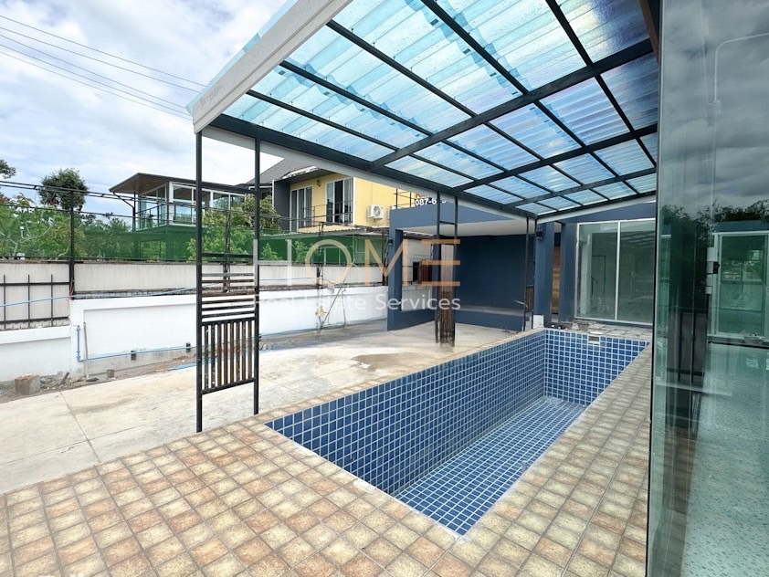 บ้านเดี่ยว พูลวิลล่าบางพระ ซอยบ้านลุงเทิ้ม / 4 ห้องนอน (ขาย), Pool Villa Bang Phra Soi Baan Lung Term / Detached House 4 Bedrooms (FOR SALE) NEWC029