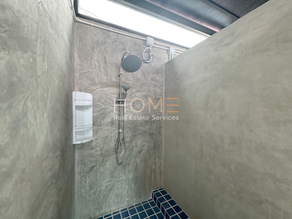 บ้านเดี่ยว พูลวิลล่าบางพระ ซอยบ้านลุงเทิ้ม / 4 ห้องนอน (ขาย), Pool Villa Bang Phra Soi Baan Lung Term / Detached House 4 Bedrooms (FOR SALE) NEWC029