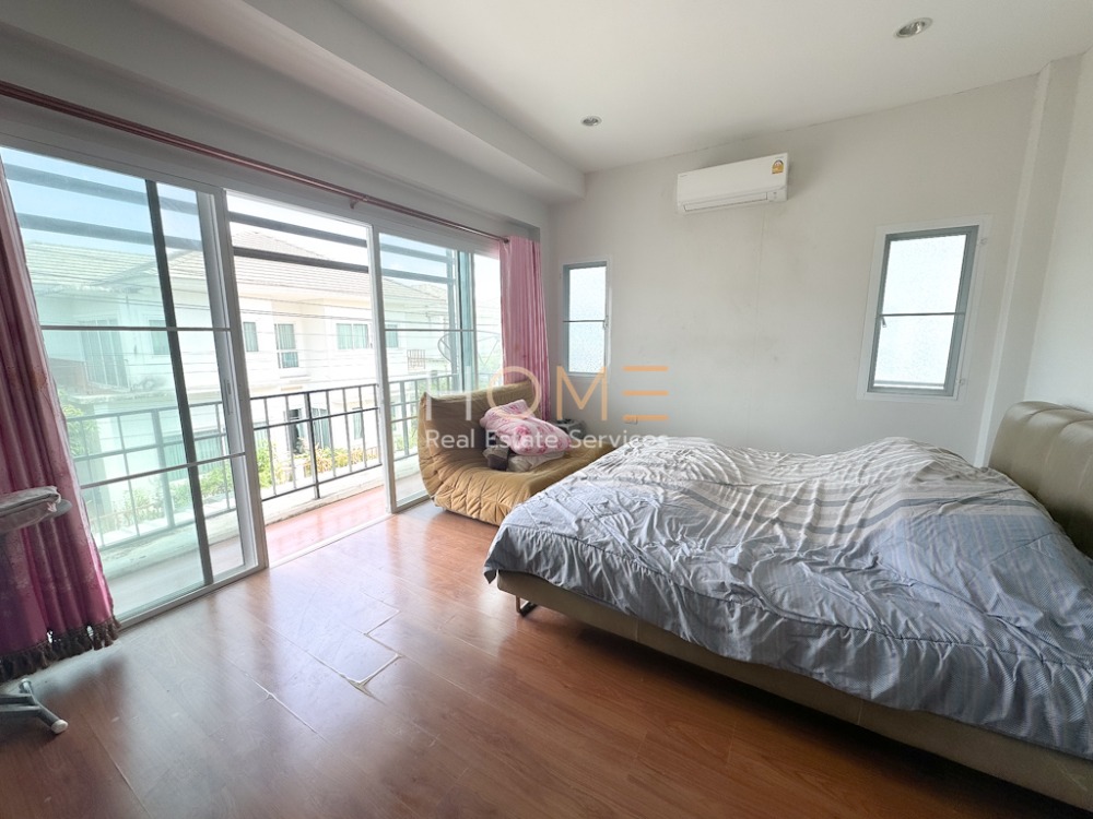 ทาวน์โฮม คริสตัล พลัส ศรีราชา / 3 ห้องนอน (ขาย), Crystal Plus Sriracha / Townhome 3 Bedrooms (FOR SALE) NEWC030