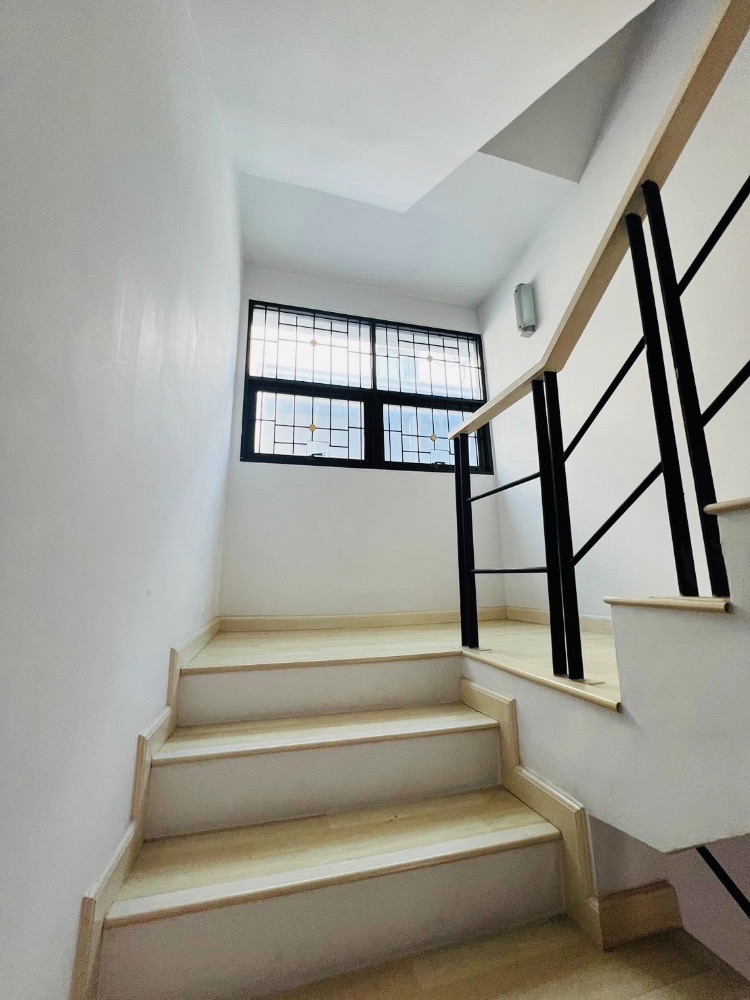 ทาวน์เฮ้าส์ อารียา โมวา เกษตร - นวมินทร์ / 3 ห้องนอน (ขาย), Areeya Mova Kaset - Nawamin / Townhouse 3 Bedrooms (FOR SALE) KARN024