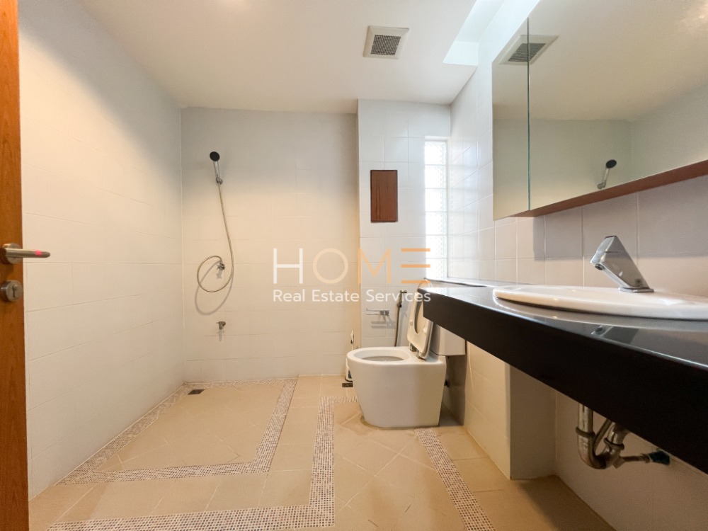 ทาวน์โฮม เรืองศิริ สุขุมวิท 62/1 / 5 ห้องนอน (ขาย), Rueang Siri Sukhumvit 62/1 / Townhome 5 Bedrooms (FOR SALE) PUY356