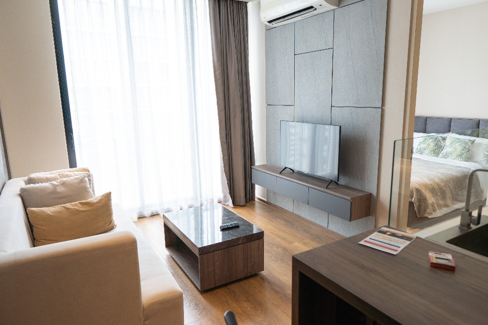 Park Origin Phrom Phong / 2 Bedrooms (SALE WITH TENANT), พาร์ค ออริจิ้น พร้อมพงษ์ / 2 ห้องนอน (ขายพร้อมผู้เช่า) HL1704