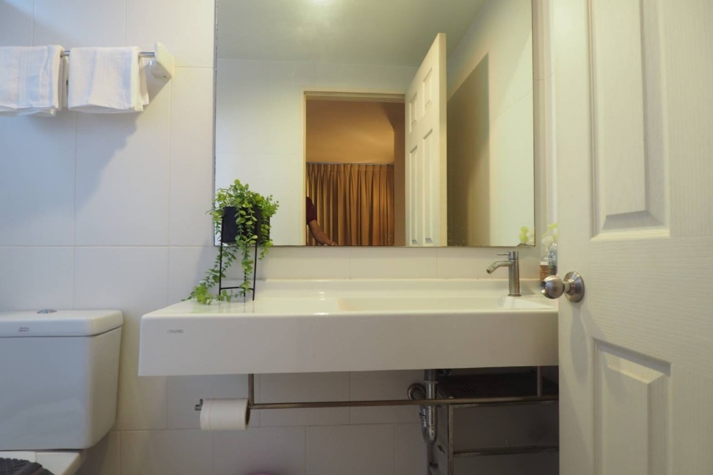 U Delight Huay Kwang Station / 1 Bedroom (SALE WITH TENANT), ยู ดีไลท์ ห้วยขวาง สเตชั่น / 1 ห้องนอน (ขายพร้อมผู้เช่า) LIL087