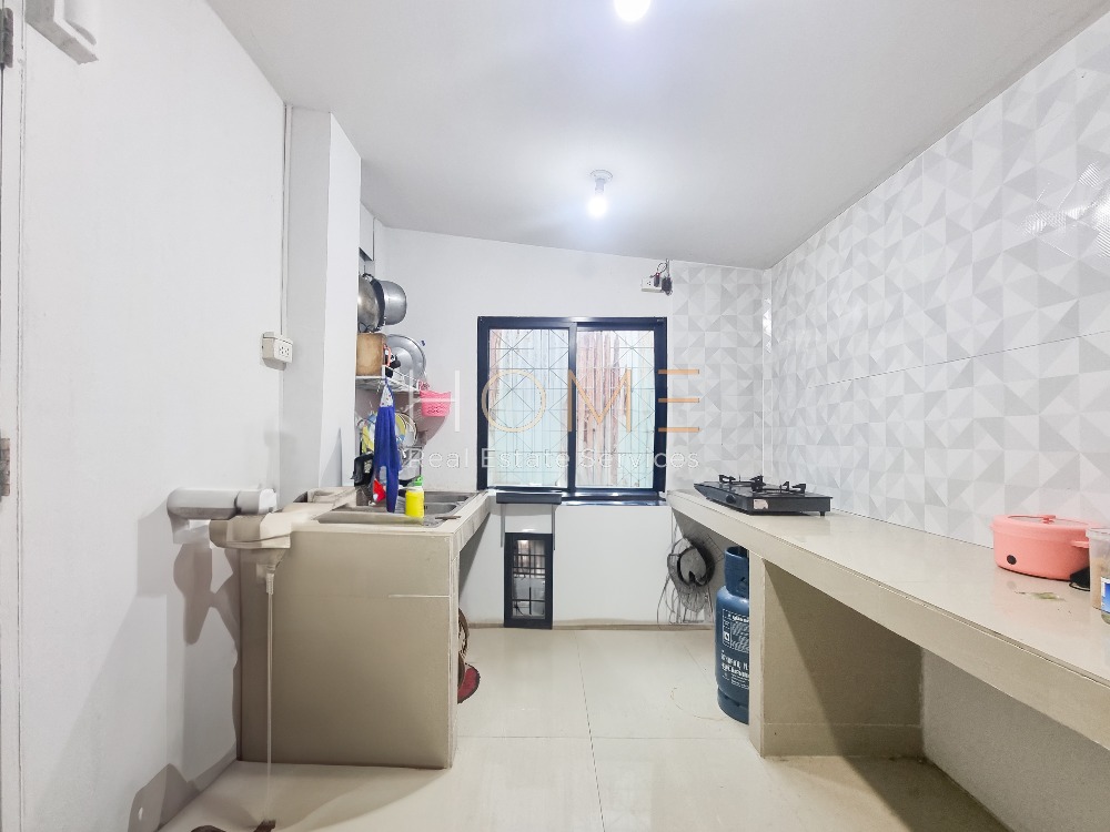 บ้านเดี่ยว ลาดพร้าว 132 / 4 ห้องนอน (ขาย), House Ladprao 132 / 4 Bedrooms (FOR SALE) JANG167