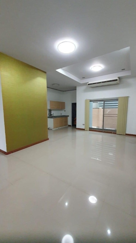 ภัทร โมทาวน์ / 3 ห้องนอน (ขาย), Pattra Mo Town / 3 Bedrooms (SALE) FAH006