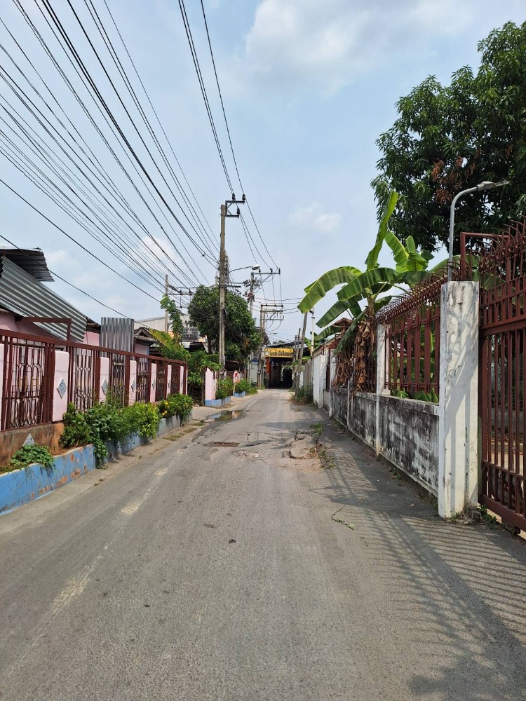 ที่ดิน เลียบคลองประปา / (ขาย), Land along Khlong Prapa / (SALE) FAH095