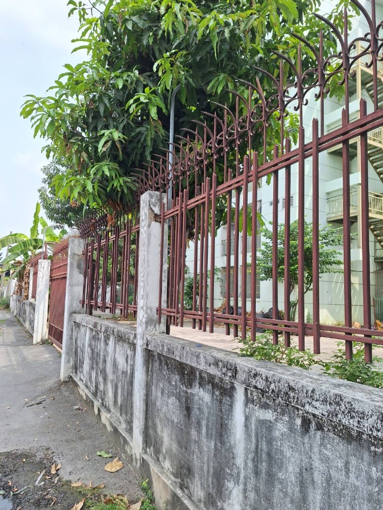 ที่ดิน เลียบคลองประปา / (ขาย), Land along Khlong Prapa / (SALE) FAH095