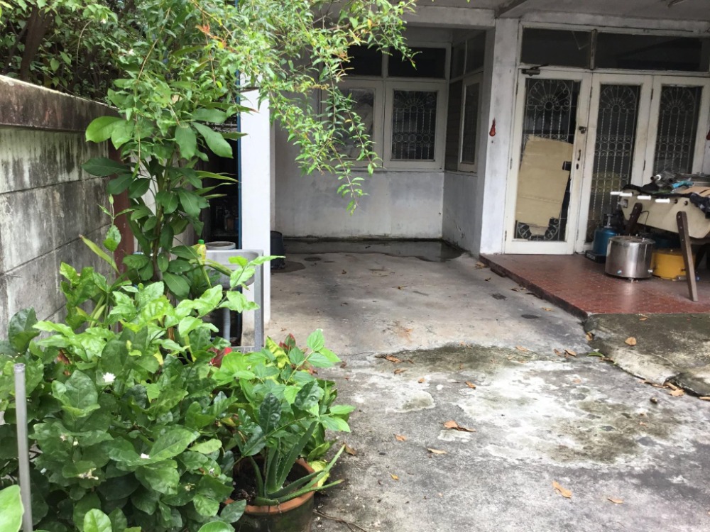 บ้านเดี่ยว ประชาชื่น 35 / 4 ห้องนอน (ขาย), House Prachachuen 35 / 4 Bedrooms (SALE) FAH104