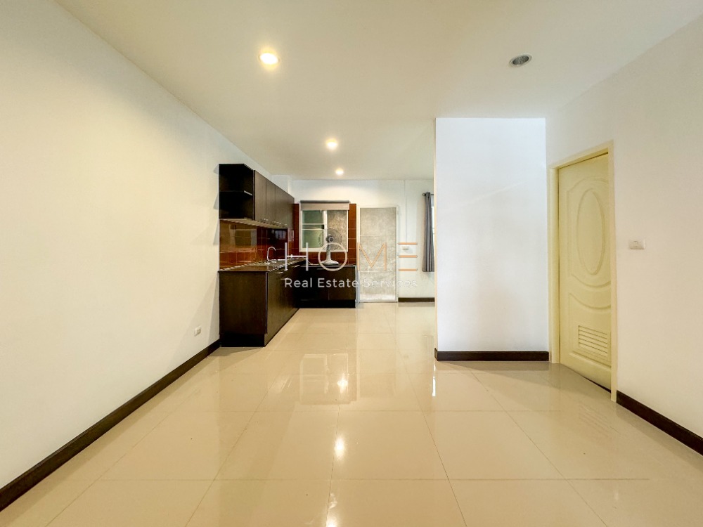 ทาวน์โฮม เนอวานา คัฟเวอร์ อ่อนนุช / 3 ห้องนอน (ขาย), Nirvana Cover On-nut / Townhome 3 Bedrooms (FOR SALE) COF456