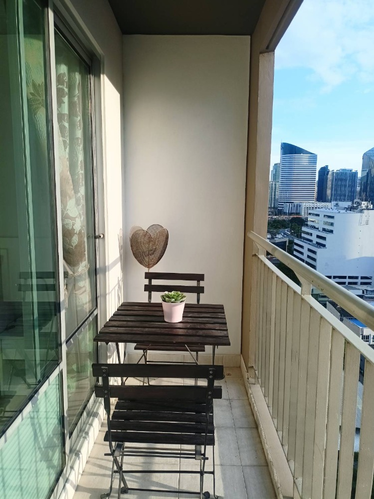 Lumpini Place Rama 9 - Ratchada / 1 Bedroom (SALE WITH TENANT), ลุมพินี เพลส พระราม 9 - รัชดา / 1 ห้องนอน (ขายพร้อมผู้เช่า) LIL050