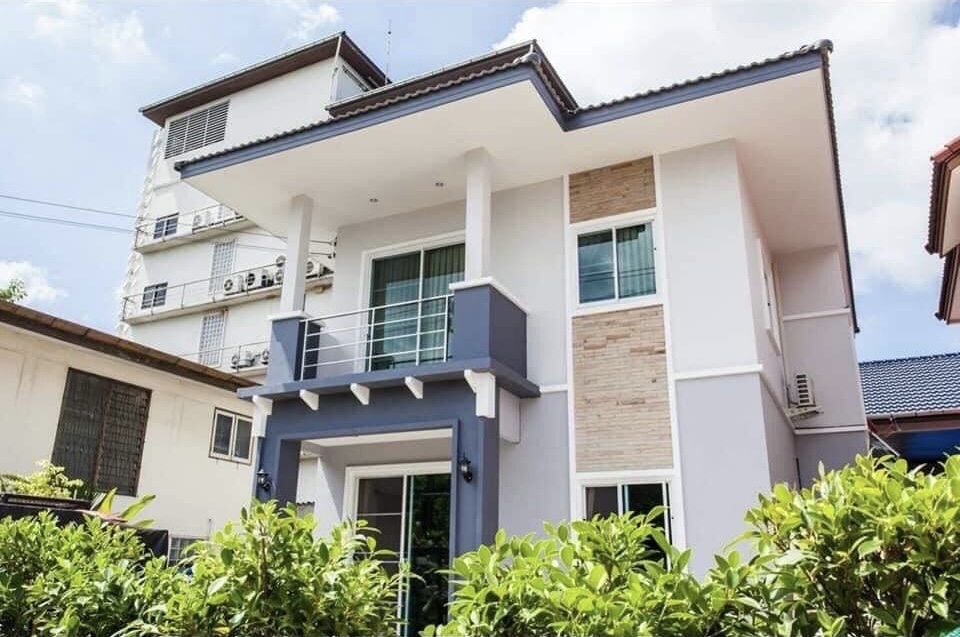 บ้านเดี่ยว ซอยอุดมสุข 58 / 4 ห้องนอน (ขาย), Detached House Soi Udomsuk 58 / 4 Bedrooms (FOR SALE) PUY352