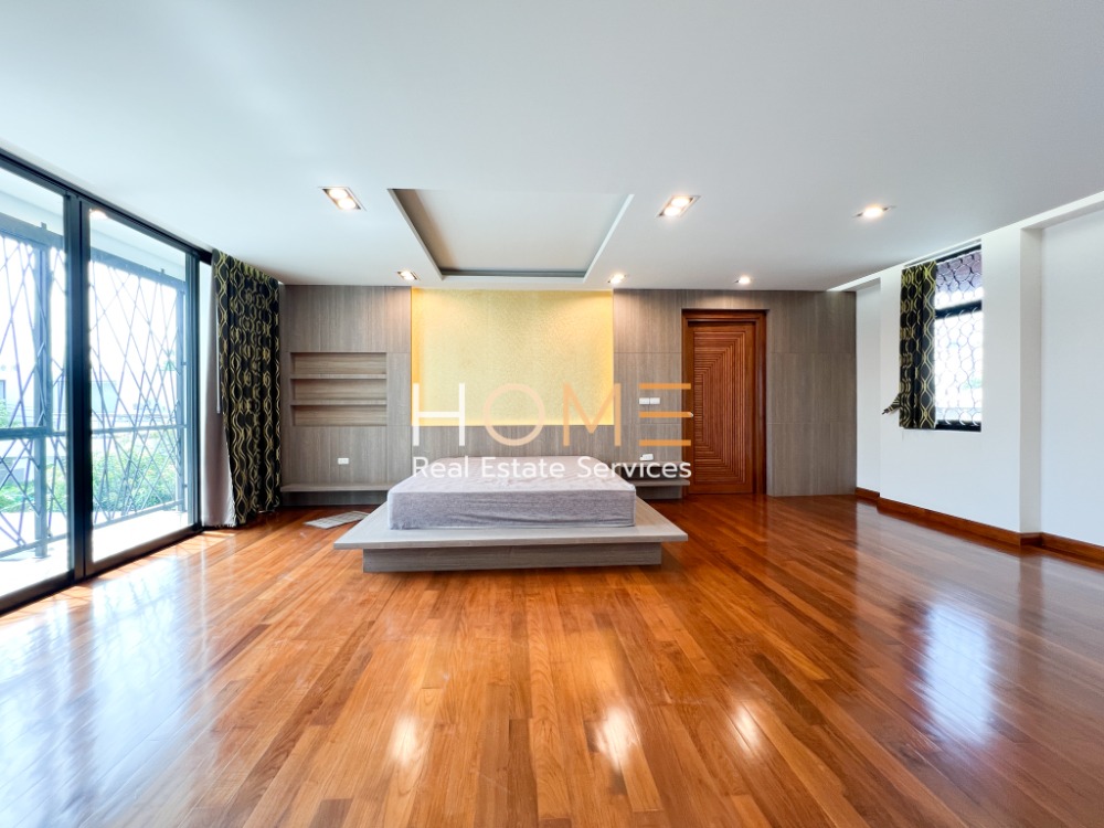 บ้านเดี่ยว ซอยปุณณวิถี 27 / 9 ห้องนอน (ขาย), Detached House Soi Punnawithi 27 / 9 Bedrooms (FOR SALE) PUY373