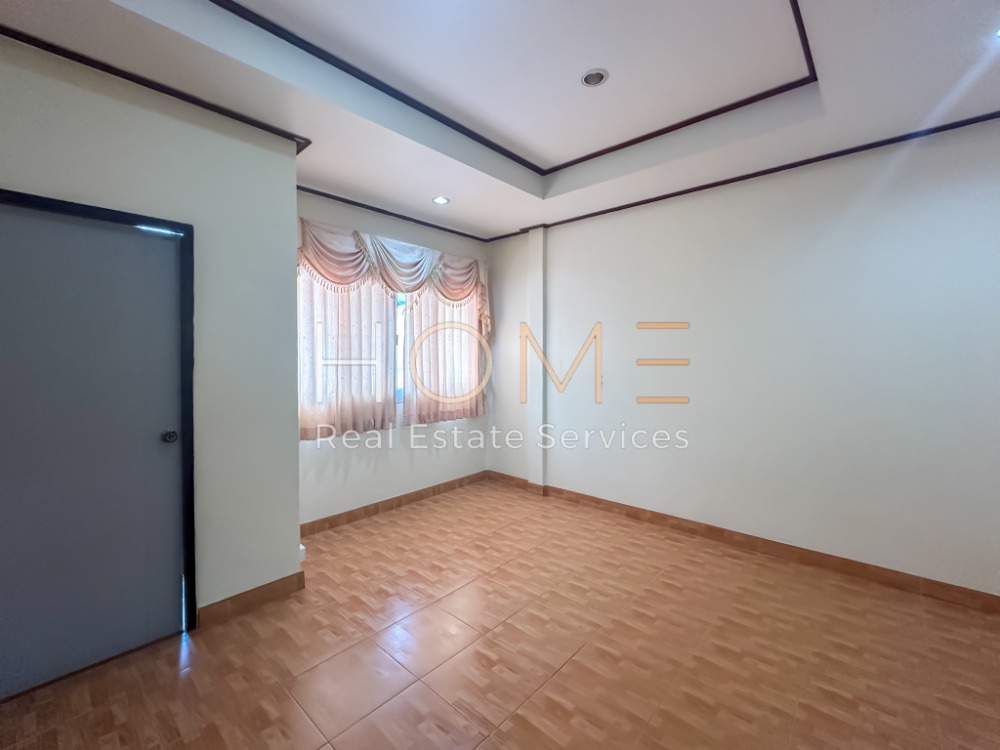 ทาวน์เฮ้าส์ อินทนนท์ ลาดปลาเค้า / 2 ห้องนอน (ขาย), Inthanon Ladplakao / Townhouse 2 Bedrooms (FOR SALE) KARN040