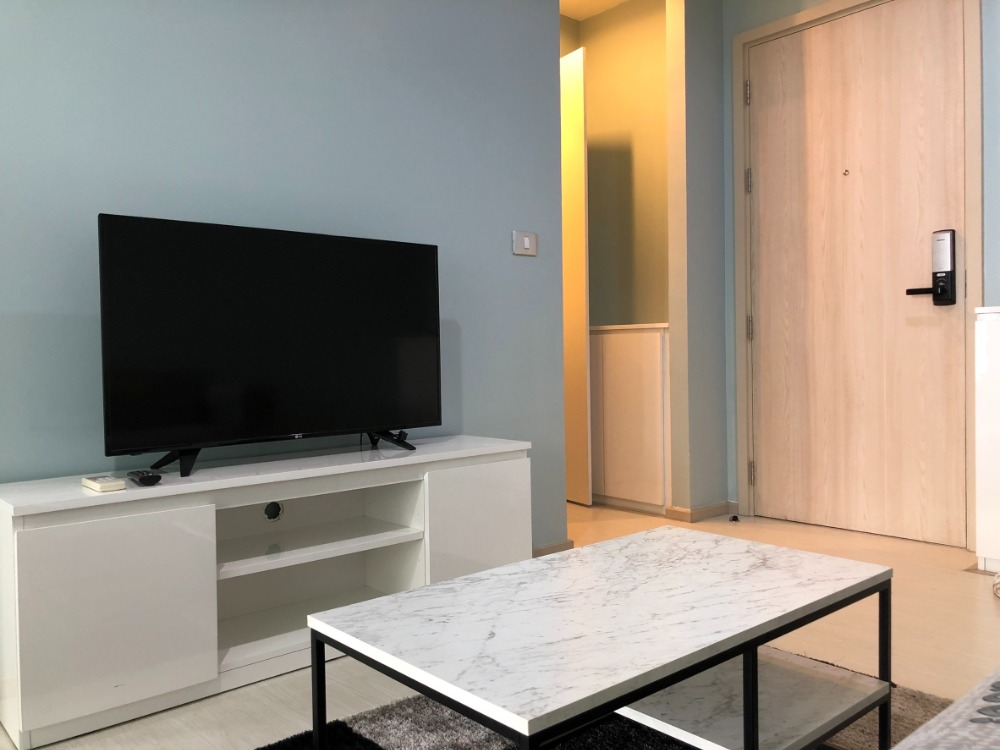 Rhythm Sukhumvit 42 / 1 Bedroom (SALE WITH TENANT), ริทึ่ม สุขุมวิท 42 / 1 ห้องนอน (ขายพร้อมผู้เช่า) HL813