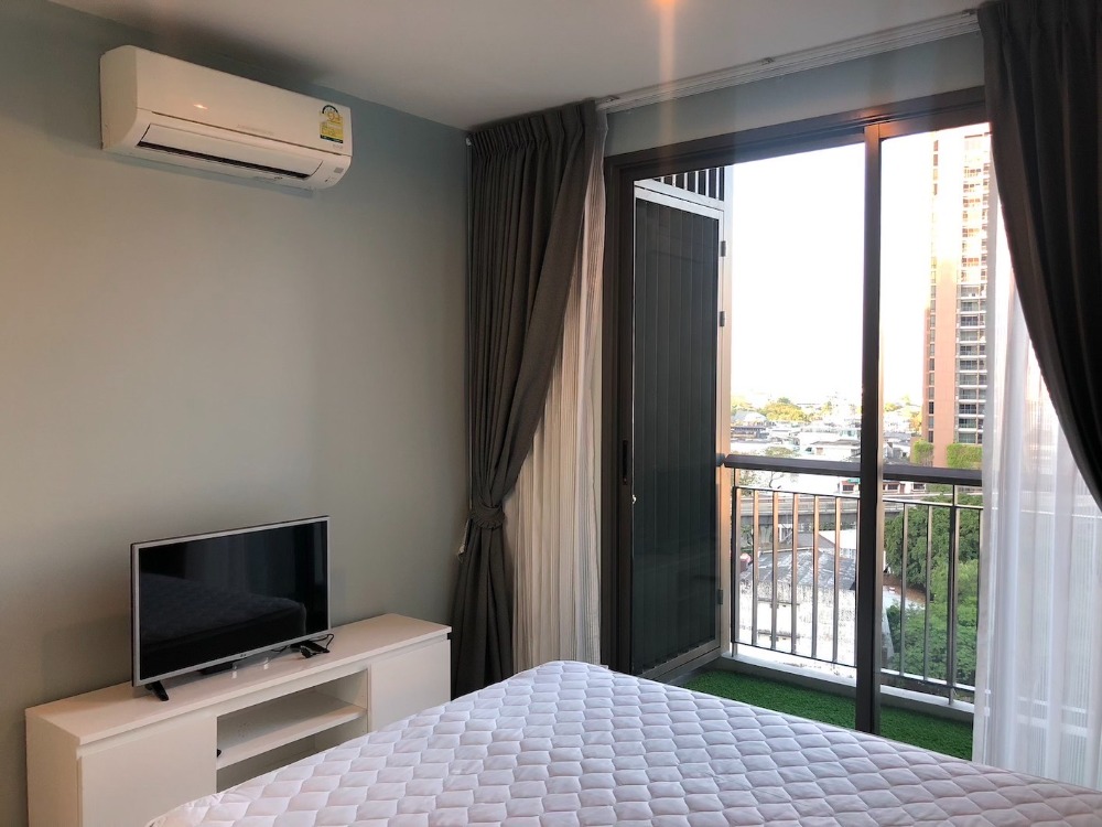 Rhythm Sukhumvit 42 / 1 Bedroom (SALE WITH TENANT), ริทึ่ม สุขุมวิท 42 / 1 ห้องนอน (ขายพร้อมผู้เช่า) HL813