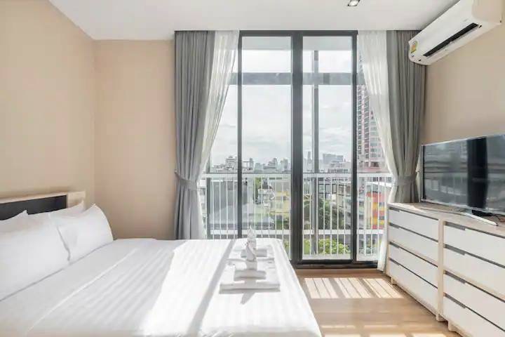 Park Origin Phrom Phong / 2 Bedrooms (SALE WITH TENANT), พาร์ค ออริจิ้น พร้อมพงษ์ / 2 ห้องนอน (ขายพร้อมผู้เช่า) HL1740