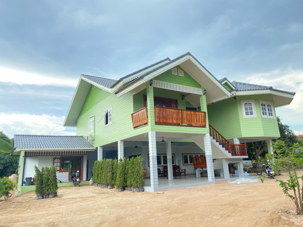 ที่ดินพร้อมบ้าน แหลมฉบัง / 2 ไร่ 2 งาน 79 ตารางวา (ขาย), Land with House Laemchabang / 2 Rai 2 Ngan 79 Square Wa (FOR SALE) NEWC218