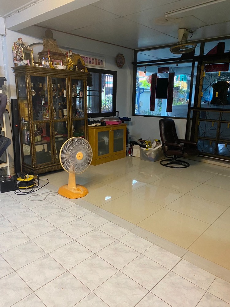 บ้านเดี่ยว ซอยรามอินทรา 42/1 / 4 ห้องนอน (ขาย), Detached House Soi Ramintra 42/1 / 4 Bedrooms (FOR SALE) KARN150